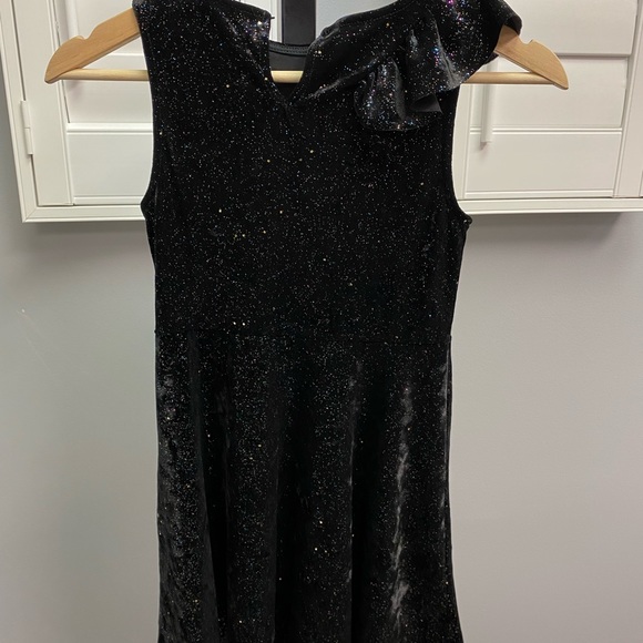 Zara dress for performance - Picture 3 of 4